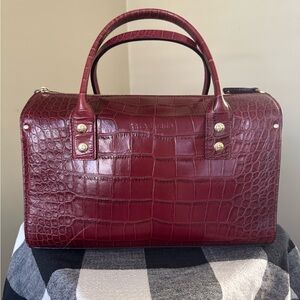 Kate Spade - Elegant Crocodile-Embossed Burgundy Handbag